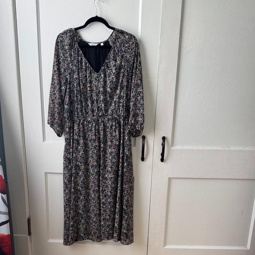 Reitmans Black Floral V Neck Midi Dress